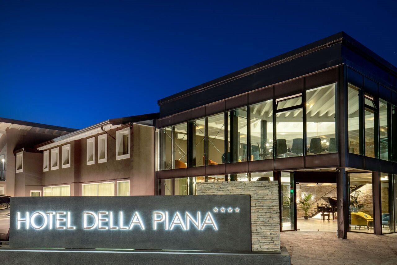 Hotel Della Piana Avezzano Dış mekan fotoğraf